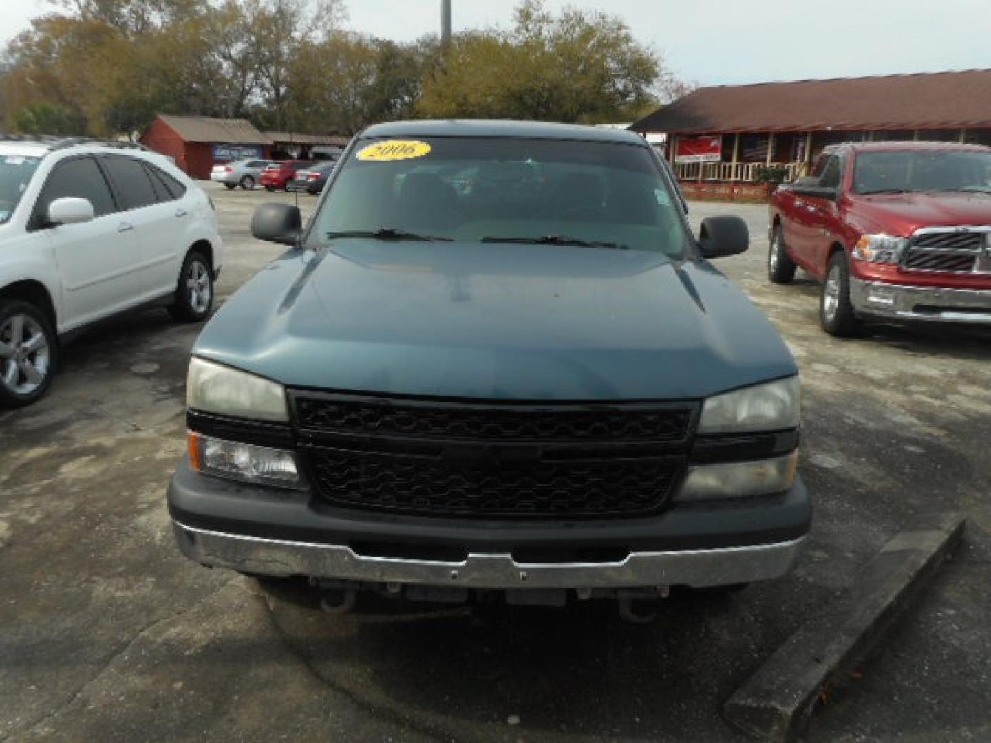 2006 TAN CHEVROLET SILVERADO BASE; LS; (1GCEC19X96Z) , located at 1200 Cassat Avenue, Jacksonville, FL, 32205, (904) 695-1885, 30.302404, -81.731033 - Photo#0